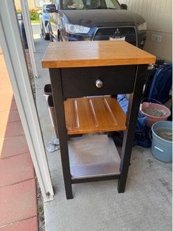 Rollable wooden kitchen cart