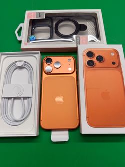 iPhone 17 pro 512gb factory unlocked with new case / Liberado para Cualquier Companias