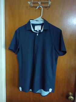 International Report Navy Blue Polo Shirt. Small