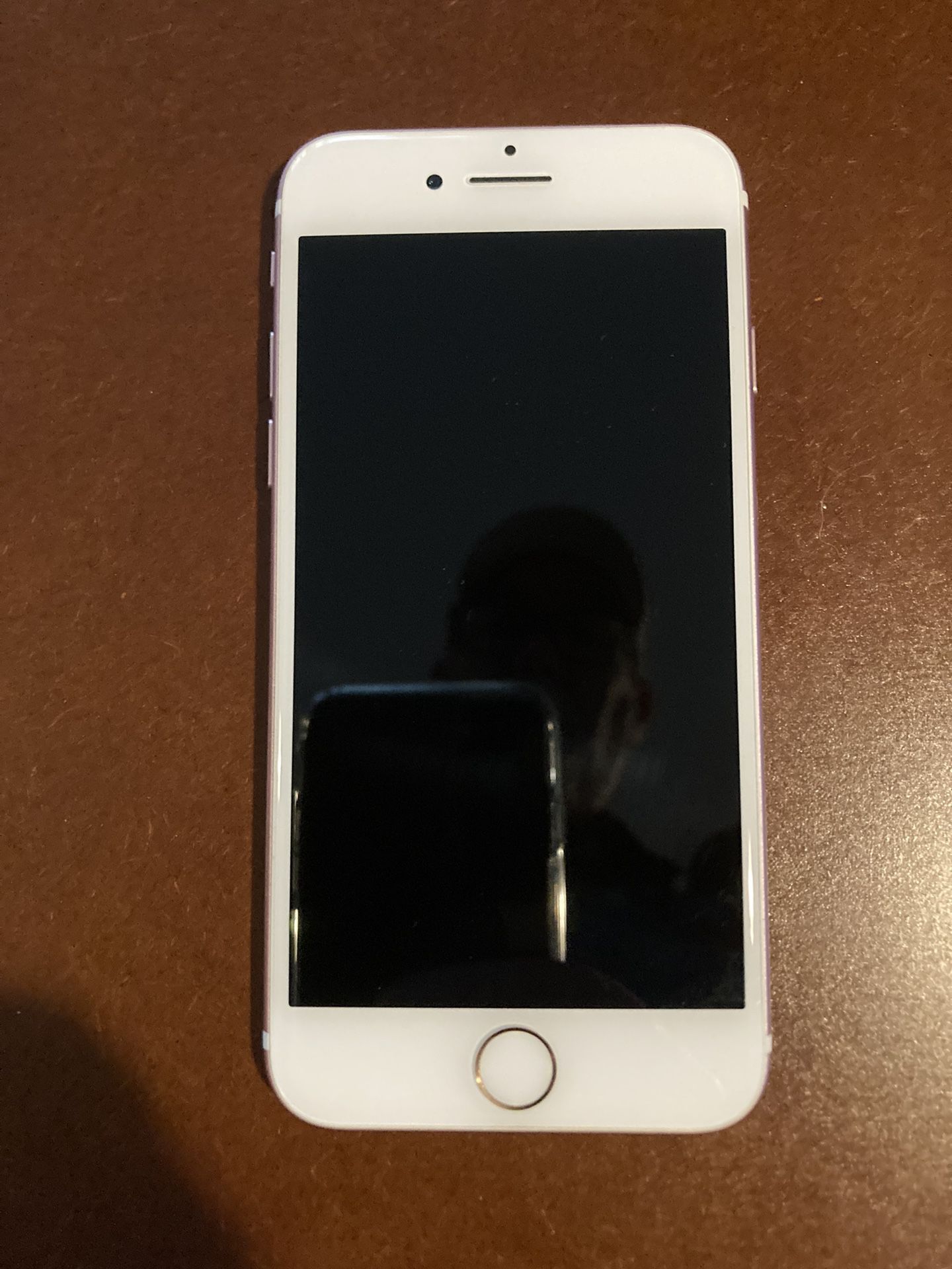 iPhone 7- 32 GB, Rose Gold, A1778 GSM