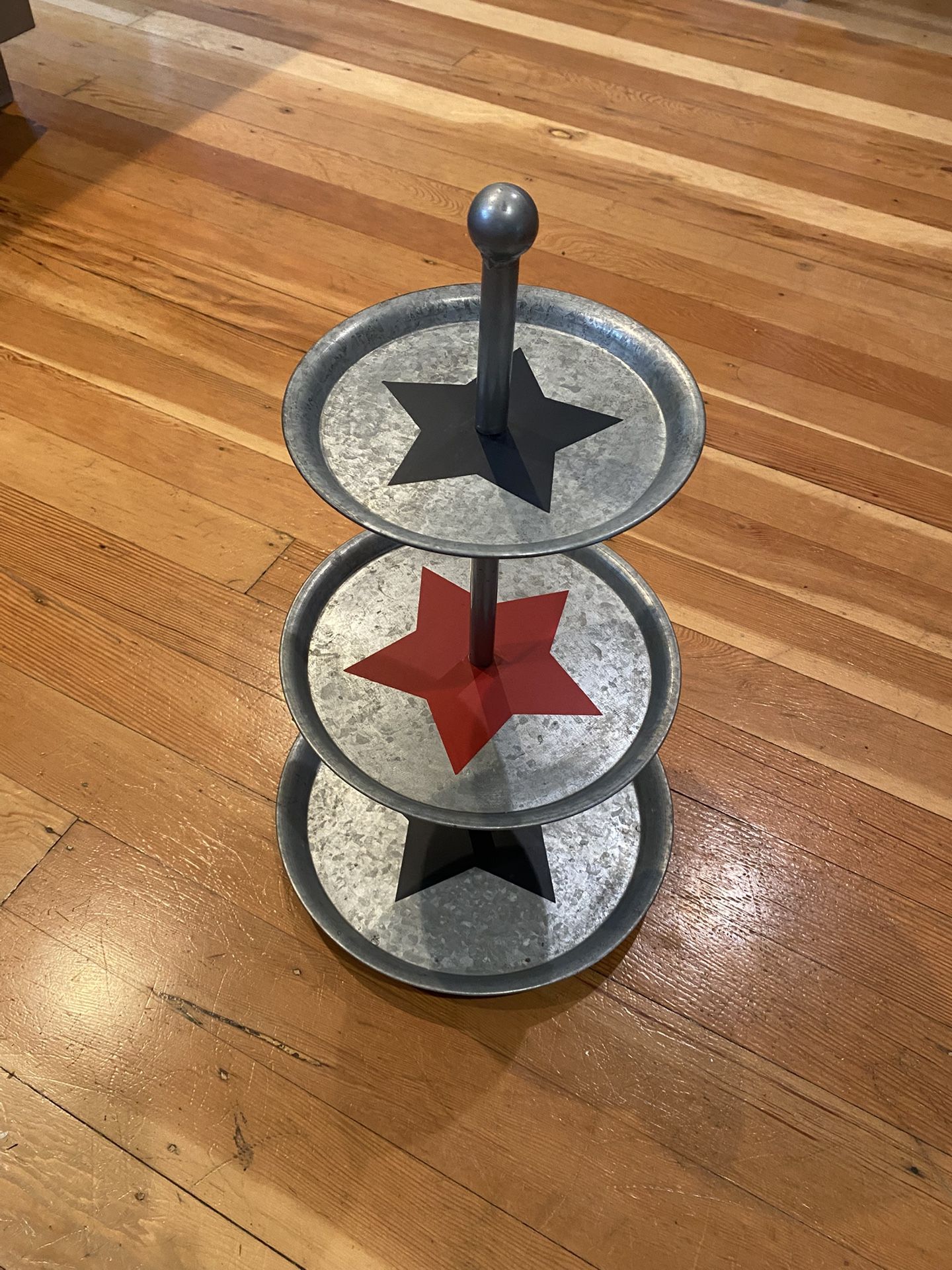 3 tier serving tray, galvanized w stars