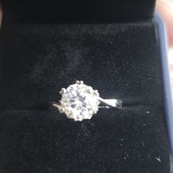 Moissanite Diamond Ring