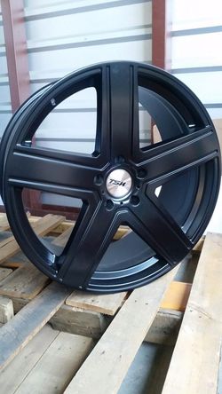 Brand new 20" wheels for porche and Volkswagen