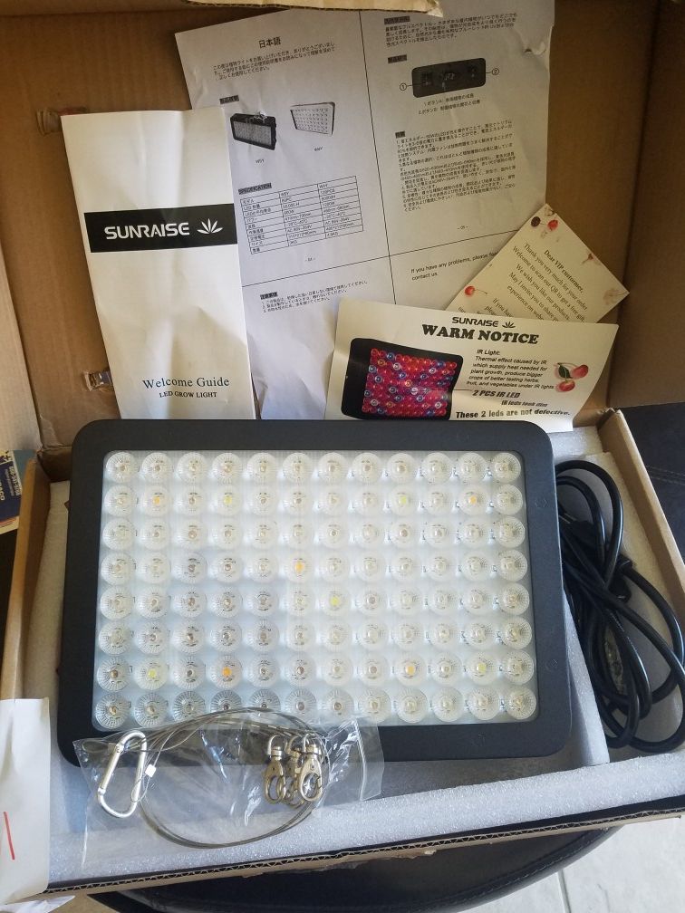 1000 Watt SUNRAISE LED Light