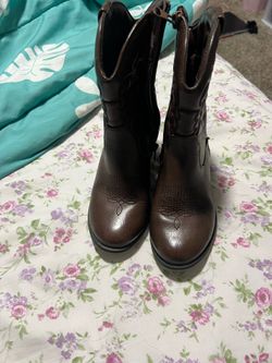 Botas