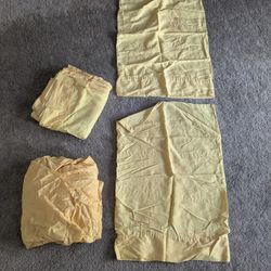 Ultra Soft 4-Piece BedSheet Set Full. Golden Yellow Flat, Fitted Sheet, 2 Pillowcases. 
Flat Sheet: 96" L x 81" W