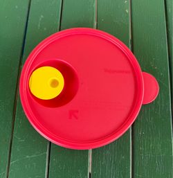 New Tupperware CrystalWave Red Replacement Lid for Microwave 2648A