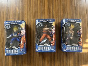 DRAGON BALL Z FIGURES (early 2000’s)