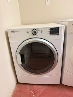 Maytag electric dryer Stackable or side by side