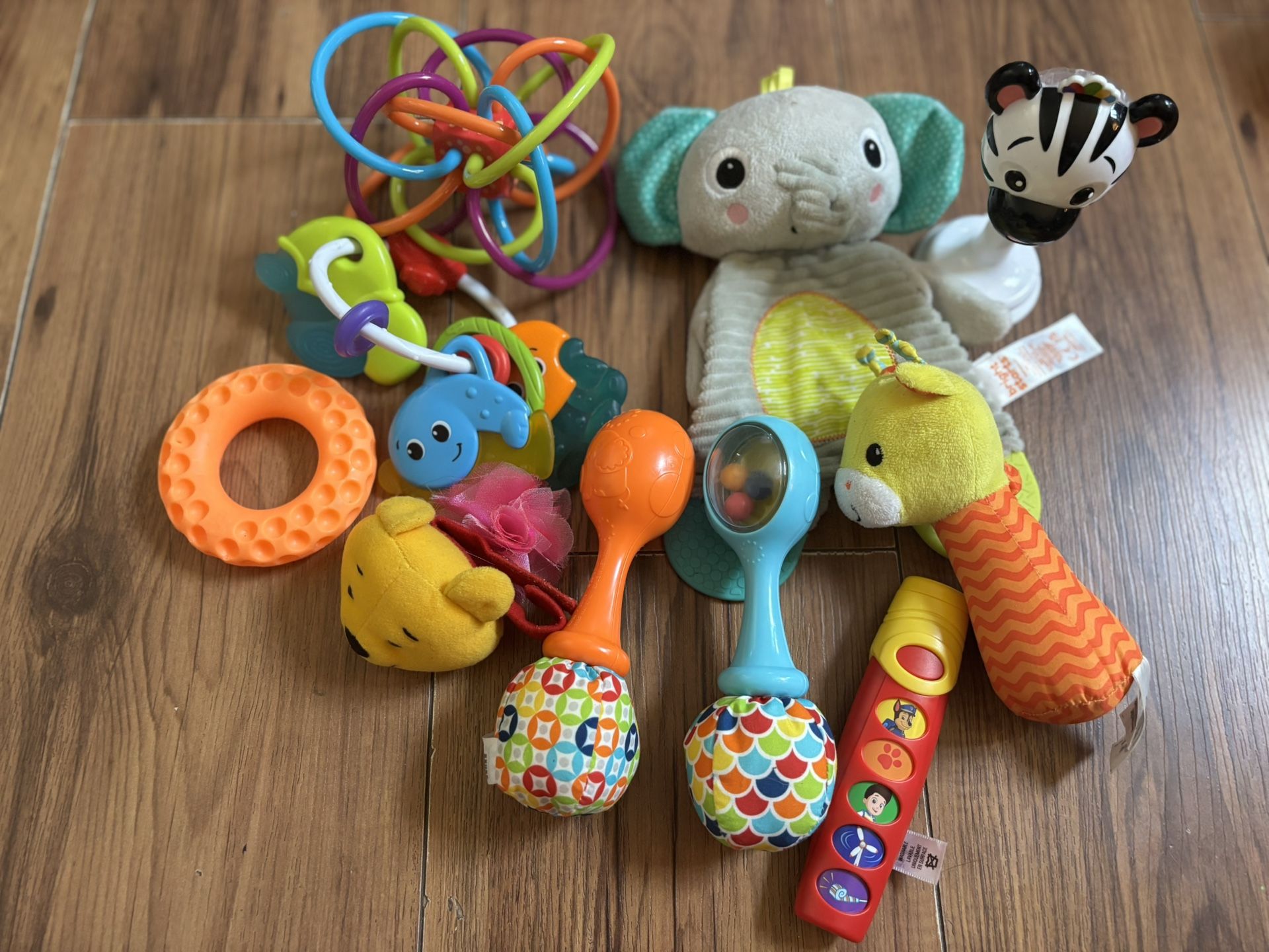 Infant Sensory & Rattle Toy Bundle
