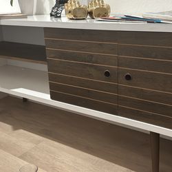 White And Cedarwood Finish Console