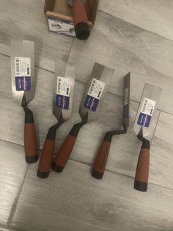 BUNDLE OF 5 MARSHALLTOWN TROWELS 6x2 BRAND NEW ($120 STORE VALUE)