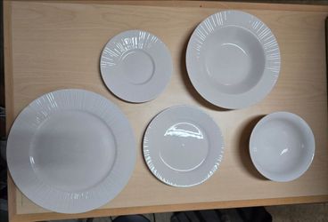 White dishes