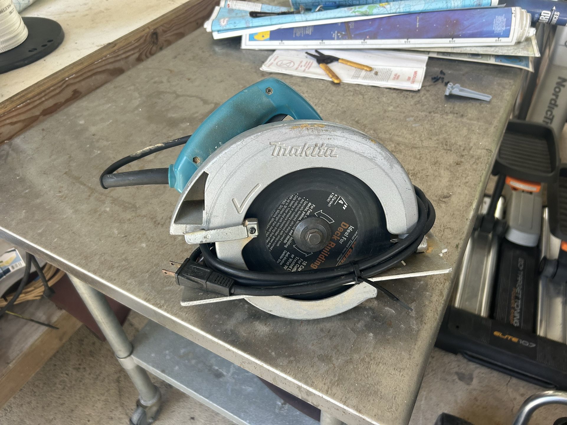 Skil saw