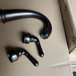 Oil Rubbed Bronze Faucets Bathroom. 