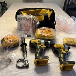 DeWalt XR Power Detect Combo Kit