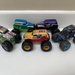 LOT of 5 Spin Master Monster Jam GRAVE DIGGER Anniversary Limited Edition Trucks