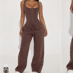 Fashion Nova Sweatpants Size Small Never Worn 