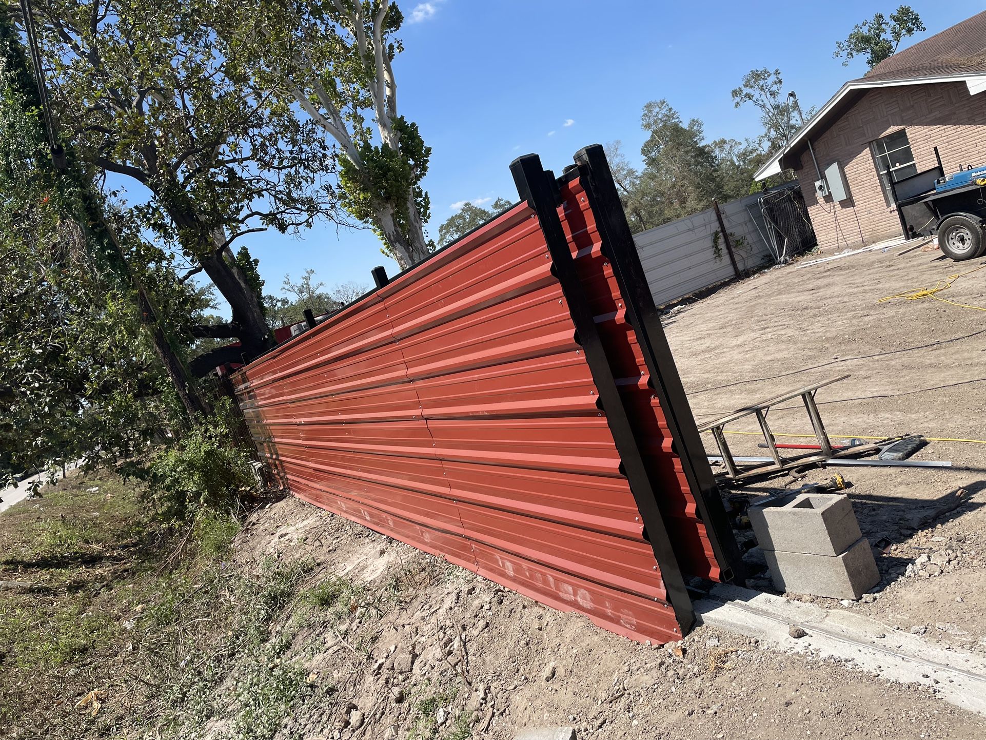 Fence  Wood And Metal Aluminum And More 