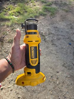 DEWALT Cordless Cut-Out Tool Body Only