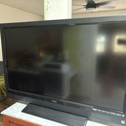 45 inch Vizeo TV Free