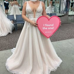 Wedding Dress Galina Signature Size 8 - New Vestido de Novia Galina Signature Talla 8 - Nuevo