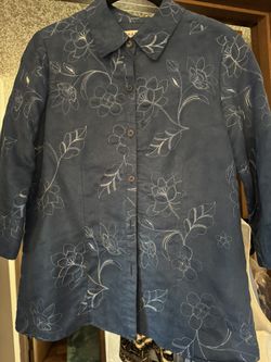 Nice Top Petite Medium 