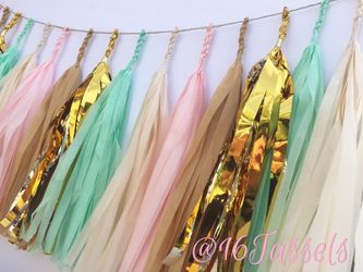 16Tassels