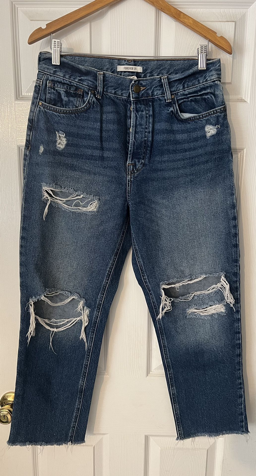 Excellent Condition- Forever 21 Women’s Jeans/ Size: 29