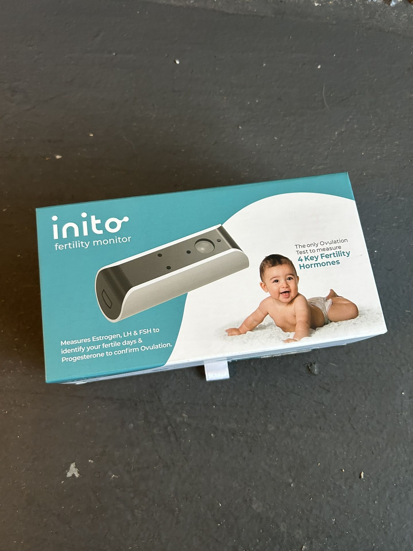 Inito Fertility Monitor (Tracks Estrogen, LH, PdG & FSH)
