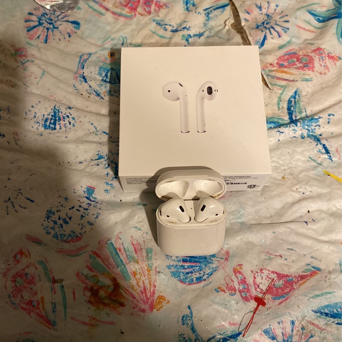 AirPods