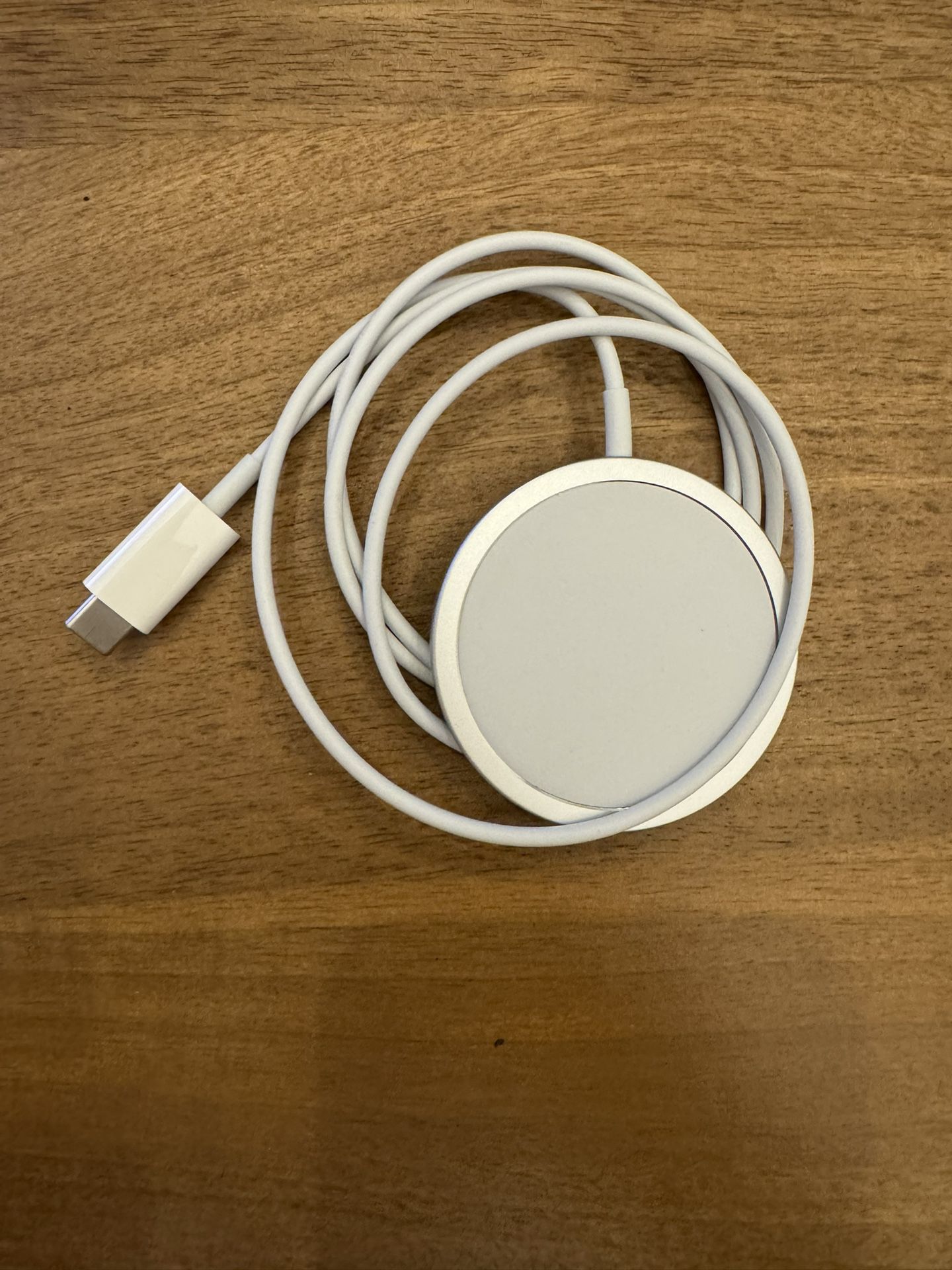 Apple MagSafe wireless Charger 