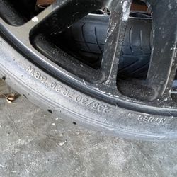 Wheels Size 20 Rear Wheels Are Wider That The Front Ones! 