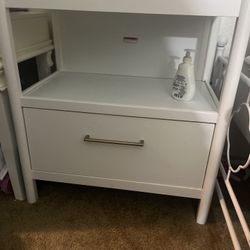 Delta Zoe 5 In 1 Crib With Changing Table 