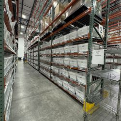 Teardrop Pallet Racks Used Wire Decks Upright Beams