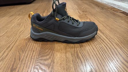 Columbia Low-Top Hiking Shoe
