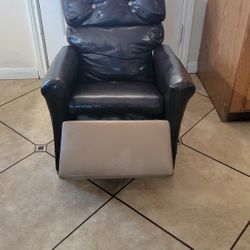 HOUSTON TEXANS Kids Recliner Chair

