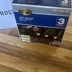 hampton bay solar lights outdoor 3 pack (new In Box)