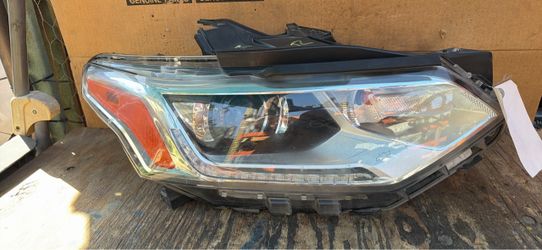 2018 2021 Chevy traverse headlight xenon