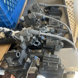 Ignition Coils For A 5.3-6.0 01-05 Chevy Suburban Tahoe Silverado GMC