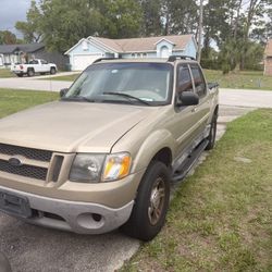 2003 Ford Explorer Sport Trac 