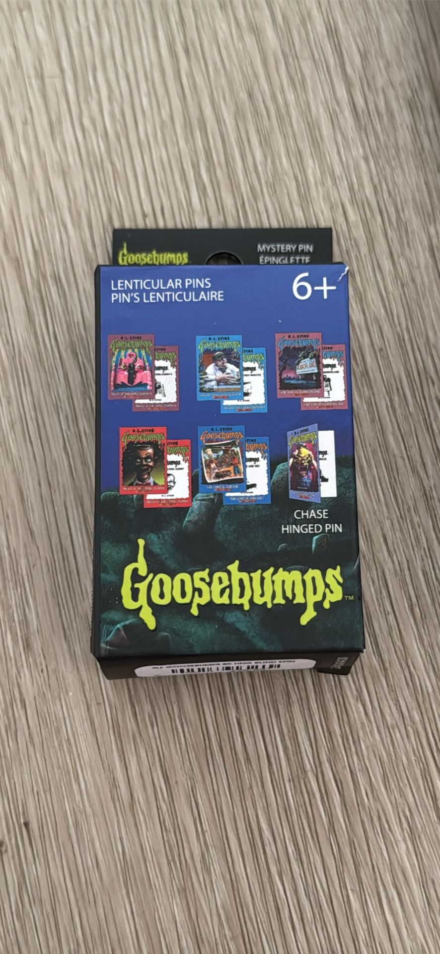 Collectable Pins GOOSEBUMPS NIGHTMARE BEFORE CHRISTMAS