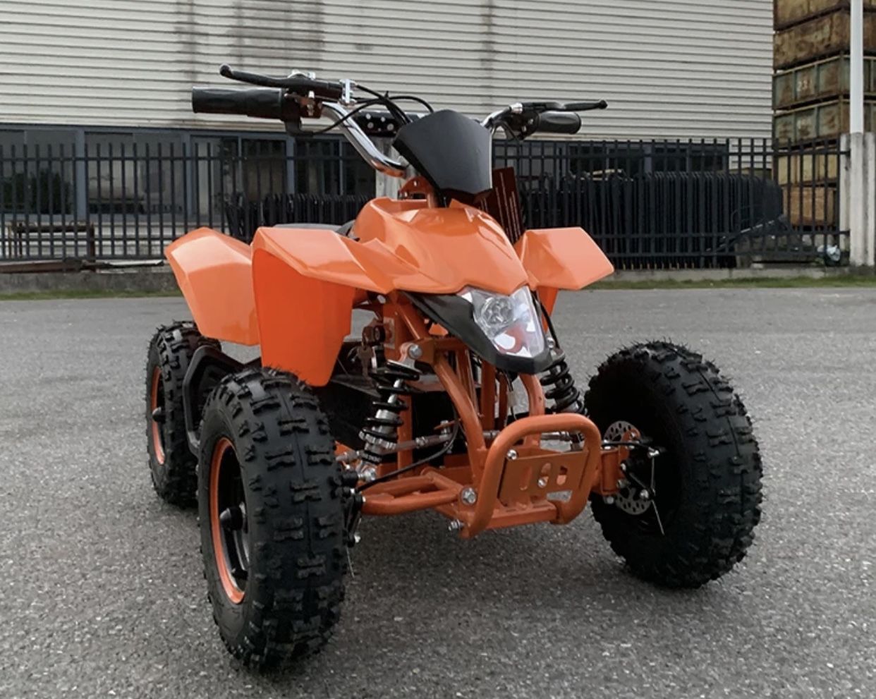 800 Watt Electric ATV Four Wheeler Quad . Auto With Reverse