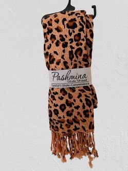 NWT Pashmina Woman’s leopard print pashmina style shawl. 