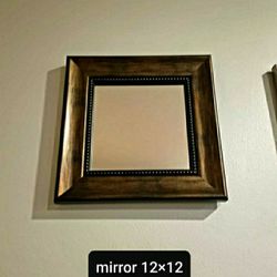 Mirror 
