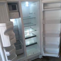 Whirlpool Refrigerator Working  Ok
