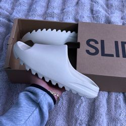 Adidas Yeezy Slides Bone