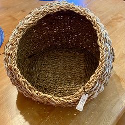 Hand-Crafted Circular Basket (made In Bangladesh)