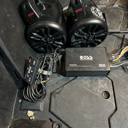 Boss 500watt Bluetooth Amp And Pods 