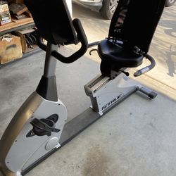 Exercise Bike True ES9.0